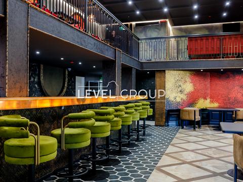 комерційна за адресою Набережно-Хрещатицька вул., 17/18