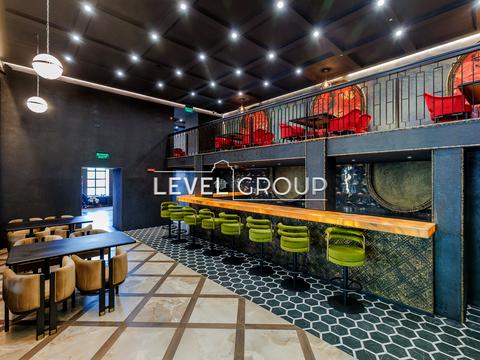 комерційна за адресою Набережно-Хрещатицька вул., 17/18