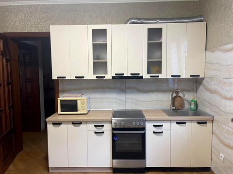 квартира за адресою Івана-Теодозія Куровця вул. (Сергія Боткіна), 25