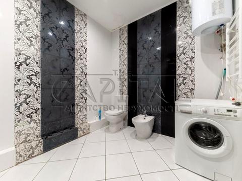 комерційна за адресою Кловський узвіз, 7a