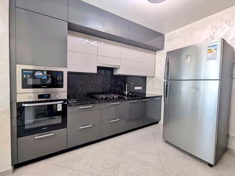 квартира по адресу Марии Заньковецкой ул., 1