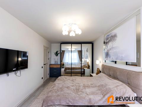 квартира за адресою Академіка Глушкова просп., 26