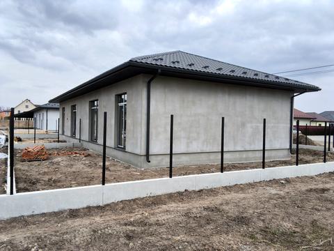 дом по адресу Набережна