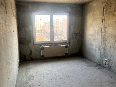 квартира за адресою Милославська вул., 18