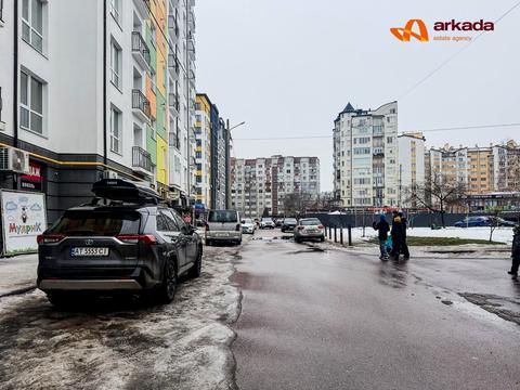 комерційна за адресою Пасічна вул., 1