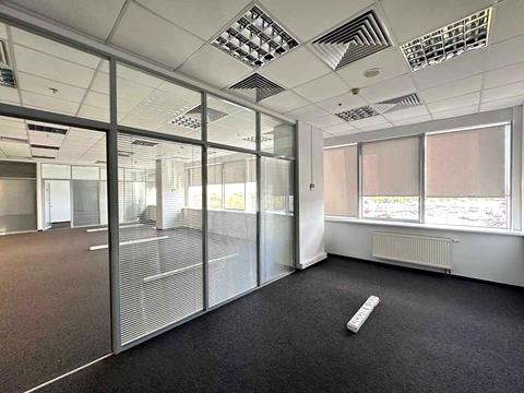 комерційна за адресою Столичне шосе, 103