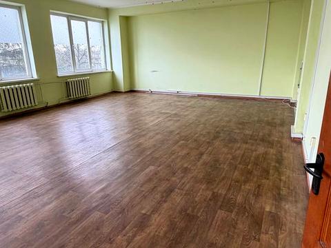 комерційна за адресою Зелена вул., 131