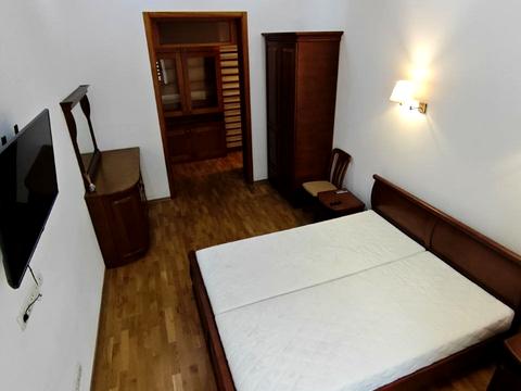 квартира за адресою Хрещатик вул. (Kreschatic), 15