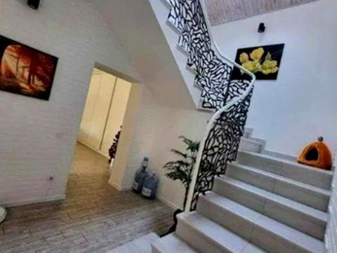 будинок за адресою Світла вул.