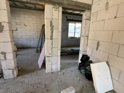 будинок за адресою Успішна