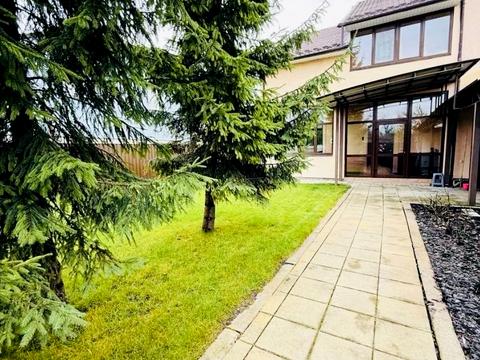 будинок за адресою Озерна вул.