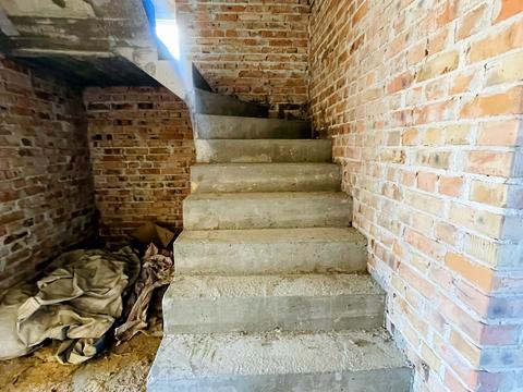 будинок за адресою Степана бандери