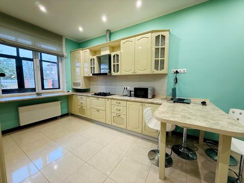 будинок за адресою Озерна вул.