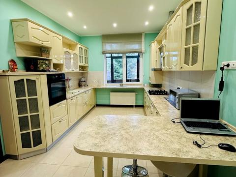 будинок за адресою Озерна вул.