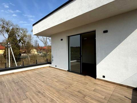 дом по адресу Озерна