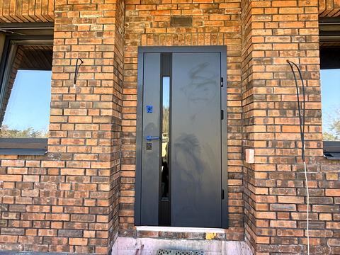 будинок за адресою Успішна