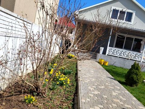 будинок за адресою Світла вул.