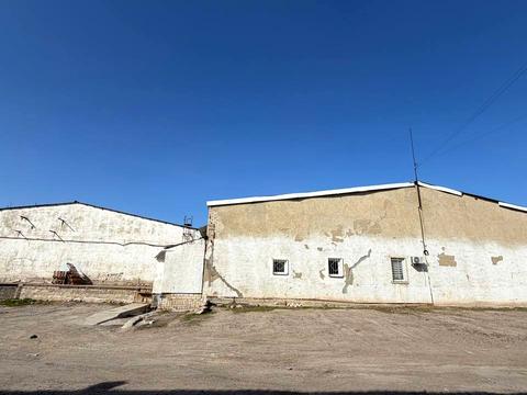 комерційна за адресою Просьолкова вул., 11