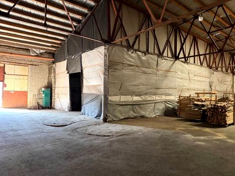 комерційна за адресою Просьолкова вул., 11