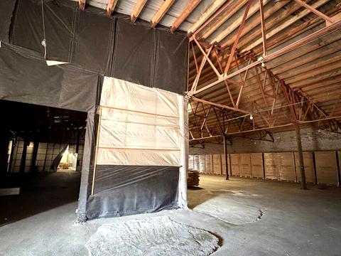 комерційна за адресою Просьолкова вул., 11