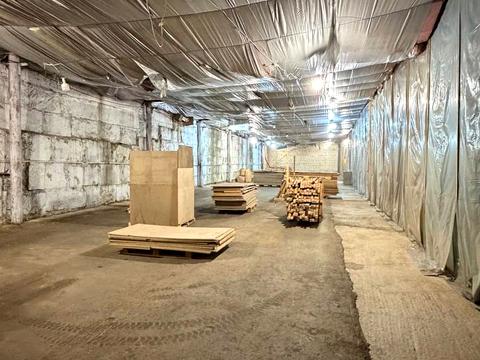 комерційна за адресою Просьолкова вул., 11