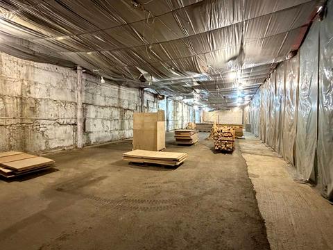 комерційна за адресою Просьолкова вул., 11