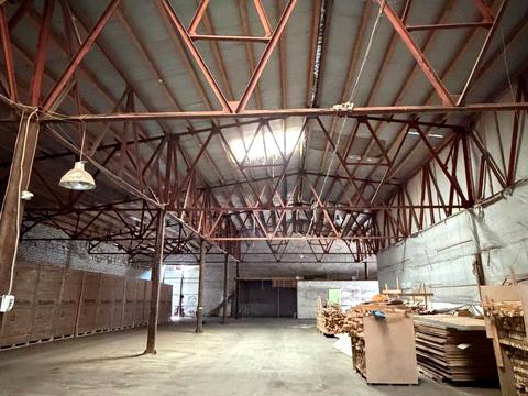 комерційна за адресою Просьолкова вул., 11