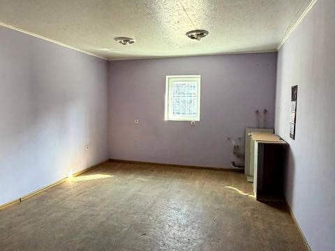 комерційна за адресою Просьолкова вул., 11