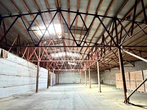 комерційна за адресою Просьолкова вул., 11