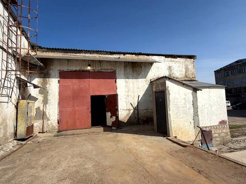 комерційна за адресою Просьолкова вул., 11