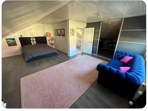 будинок за адресою Світла вул.