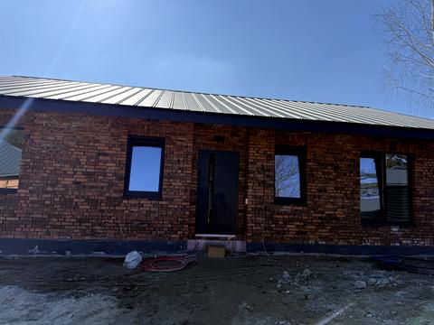 будинок за адресою Успішна