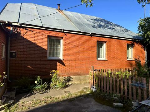 будинок за адресою Центральна, 15