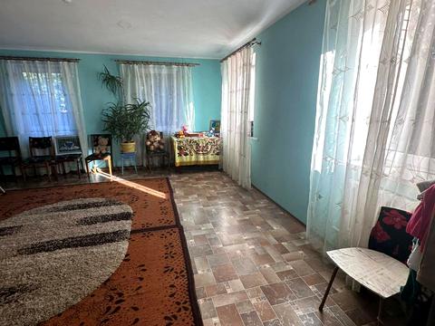 будинок за адресою Центральна, 15