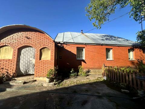 будинок за адресою Центральна, 15