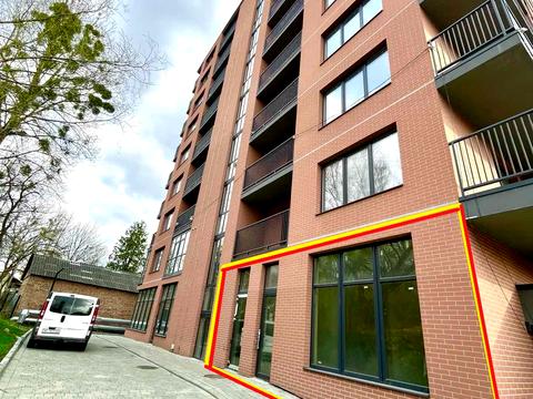 комерційна за адресою Леоніда Перфецького вул., (Будинок 2)