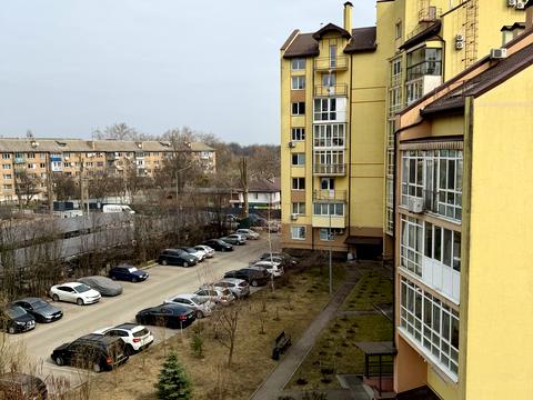 квартира за адресою Академіка Лебедєва вул., 1