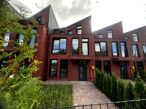 будинок за адресою Мальовничий пров.