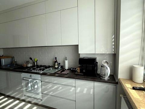 квартира за адресою Шахтарів вул., 10