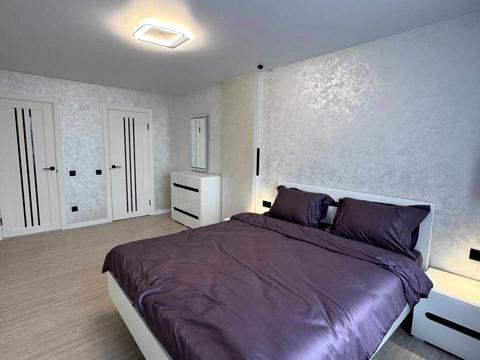 квартира за адресою Білогірська вул., 13