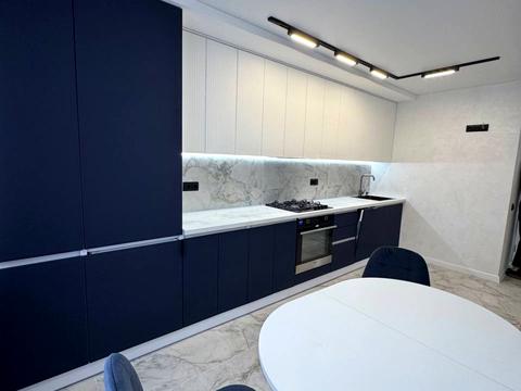 квартира за адресою Білогірська вул., 13