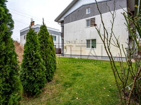 будинок за адресою Центральна вул.