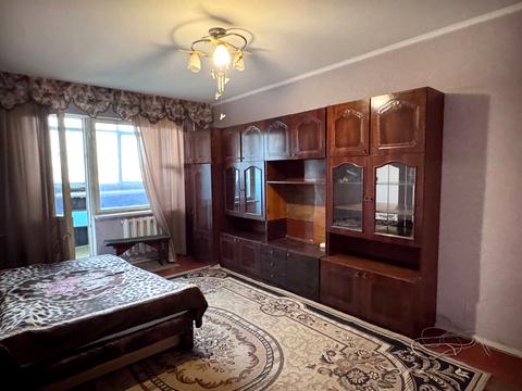 квартира за адресою Композитора Лятошинського вул., 22