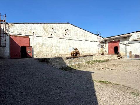 комерційна за адресою Просьолкова вул., 11