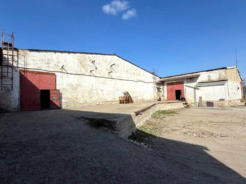 комерційна за адресою Просьолкова вул., 11