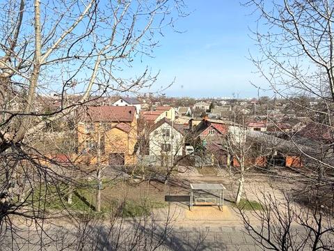 комерційна за адресою Просьолкова вул., 11