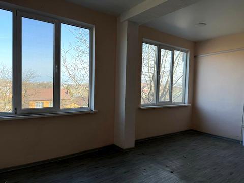 комерційна за адресою Просьолкова вул., 11