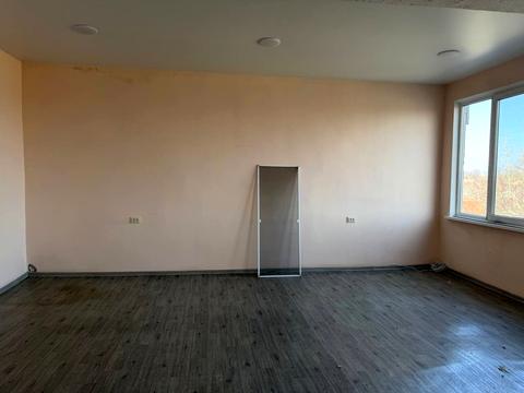 комерційна за адресою Просьолкова вул., 11