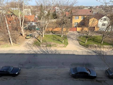 комерційна за адресою Просьолкова вул., 11