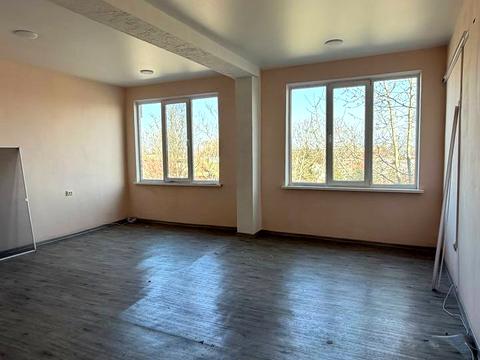 комерційна за адресою Просьолкова вул., 11